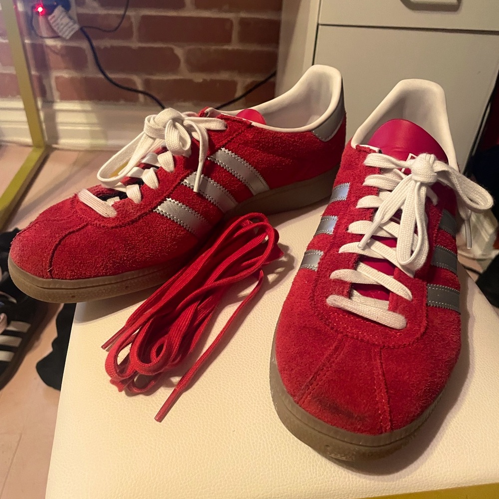 Adidas Munchen Trainers - image 1